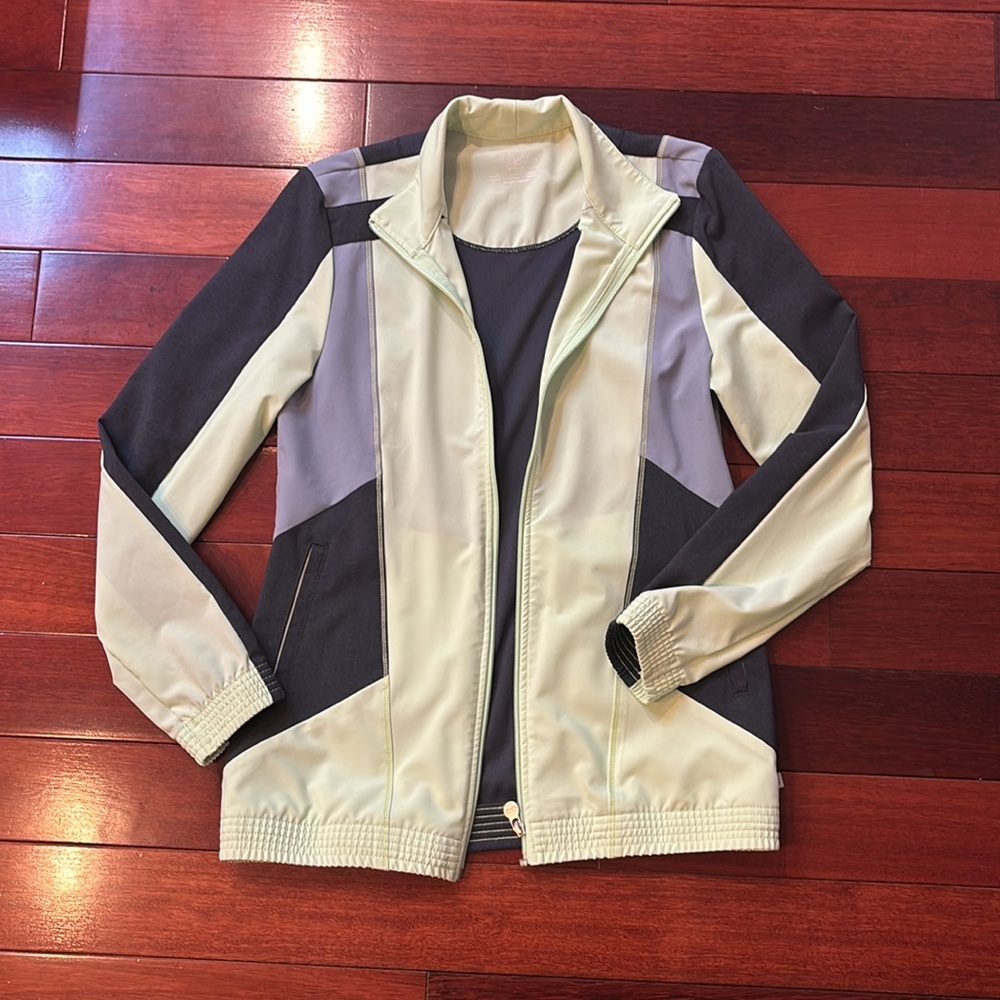 Cherokee Infinity Scrub Jacket